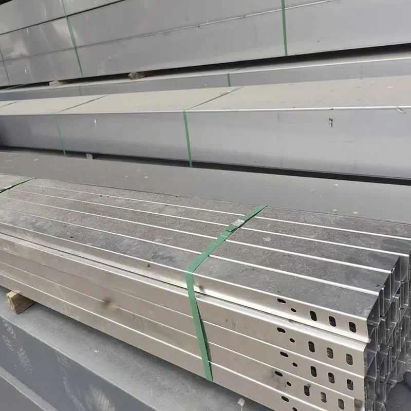 Pemasangan Sekrup Hot Dip Galvanized Cable Tray Berlubang Tebal 1.5-2.5mm