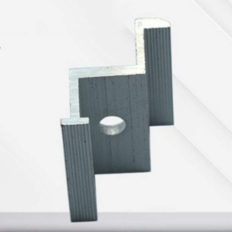 Pemasangan Sekrup Solar Panel End Clamp Anodized Corrosion Proof