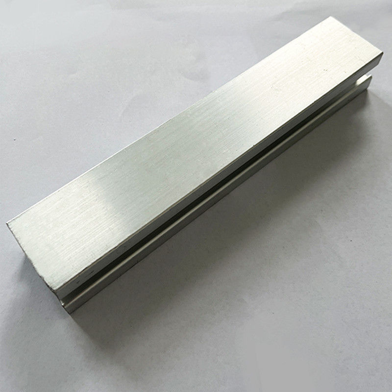 Aluminium Alloy 1.2mm Rel Pemasangan Panel Surya Pada Atap Logam 1.4kn / M2