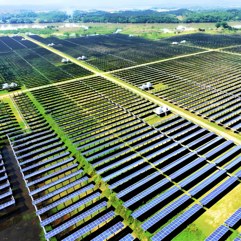 Rangka Braket PV Tahan Angin Kencang Khusus Darat, Penahan Beban Berat & Anti Korosi